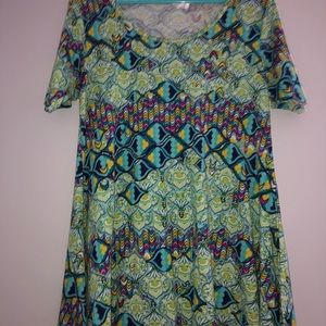 LuLaRoe Perfect T (XS)